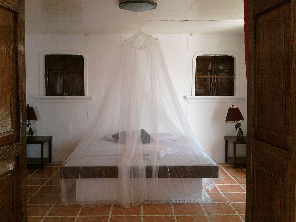 Pierhouse Lodging Busuanga Eksteriør bilde